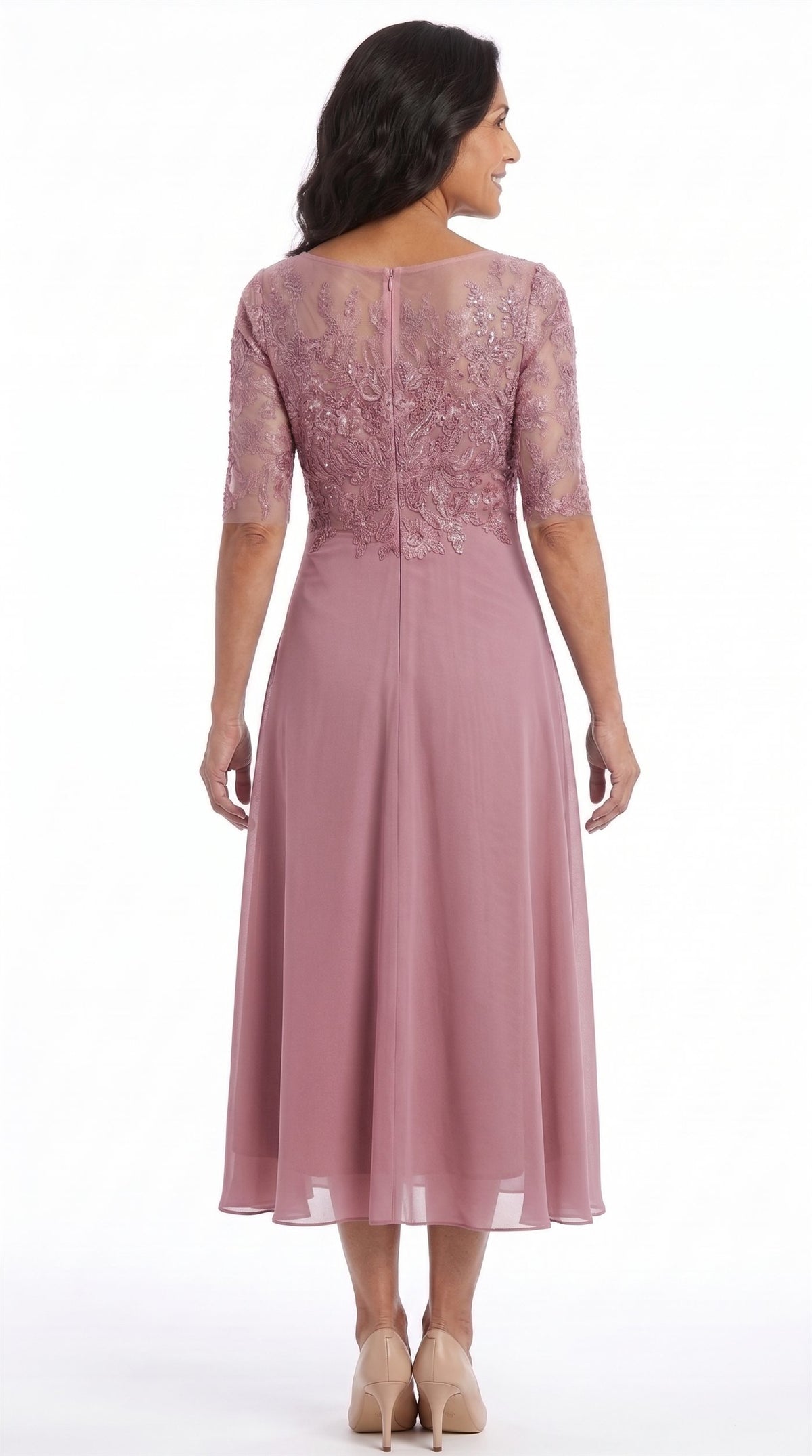 Vestido Celia | Encaje y gasa en rosa palo, de espaldas