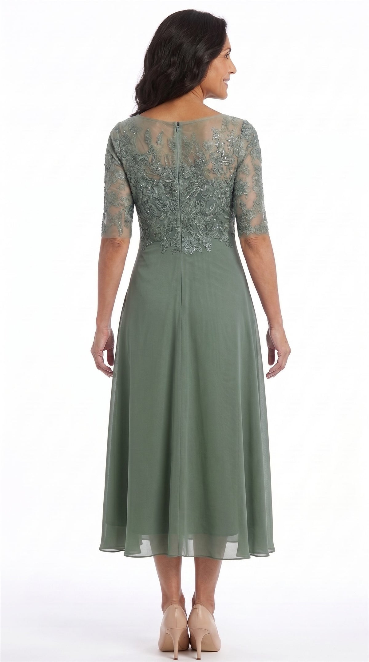 Vestido Celia | Encaje y gasa en verde salvia, de espaldas